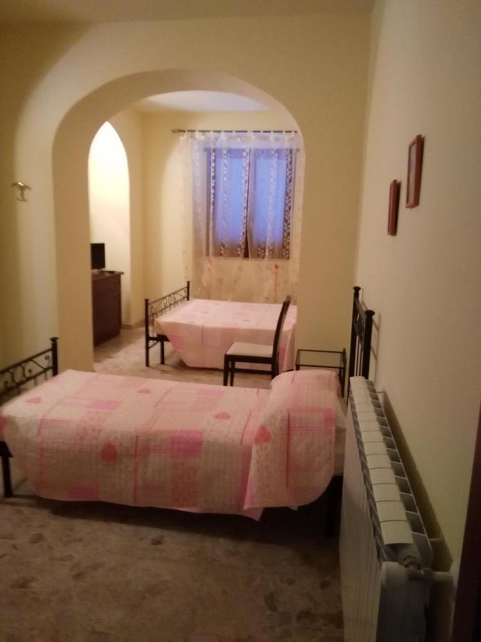 Villa Rosamaria San Chirico Raparo المظهر الخارجي الصورة