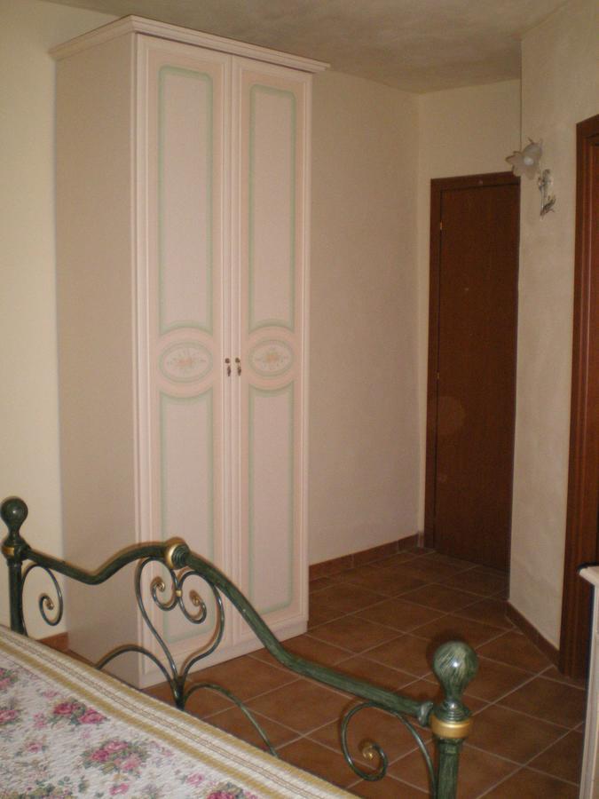 Villa Rosamaria San Chirico Raparo الغرفة الصورة