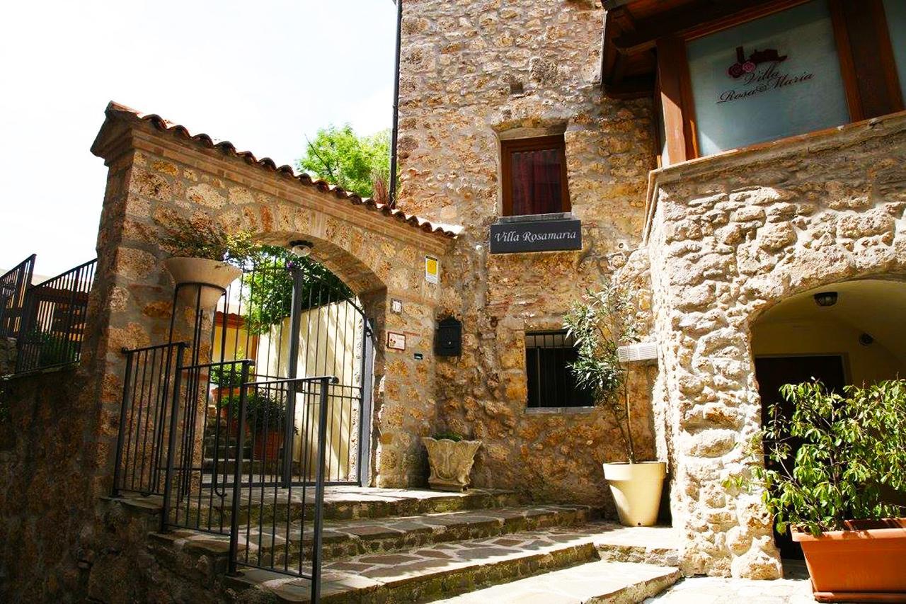 Villa Rosamaria San Chirico Raparo المظهر الخارجي الصورة
